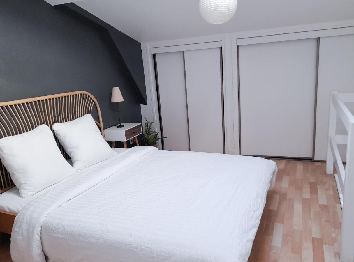 Apartamento Duplex Lumineux Avec Bureau Separe Dans Le Centre Burdeos Exterior foto